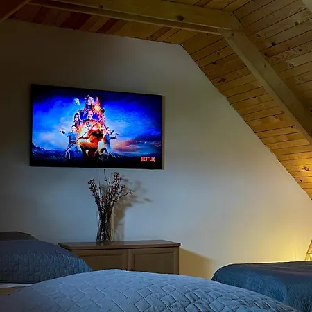 Magical Cottage Near Dunajska Streda Tatil Evi Velke Blahovo