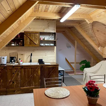 Magical Cottage Near Dunajska Streda Tatil Evi